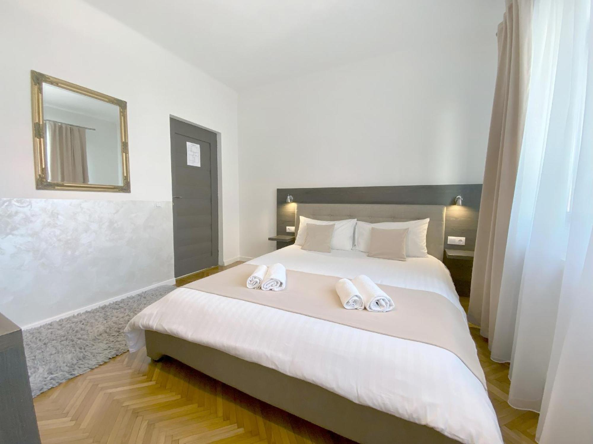 Vila Roza Sighetu Marmaţiei Buitenkant foto